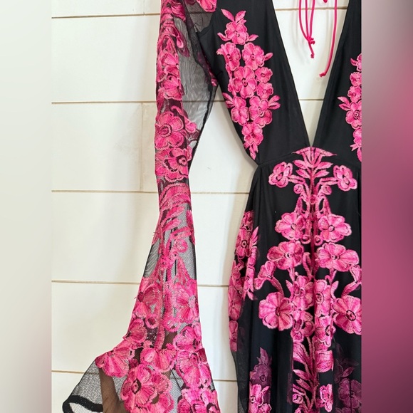 For Love and Lemons Temecula Cut Out Embroidered Lace Maxi Dress - Picture 7 of 15